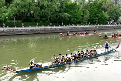 龍舟競(jìng)渡，產(chǎn)數(shù)爭(zhēng)先！看電信物聯(lián)網(wǎng)人如何上演速度與激情。#端午 #龍舟 189.500_400_副本.jpg